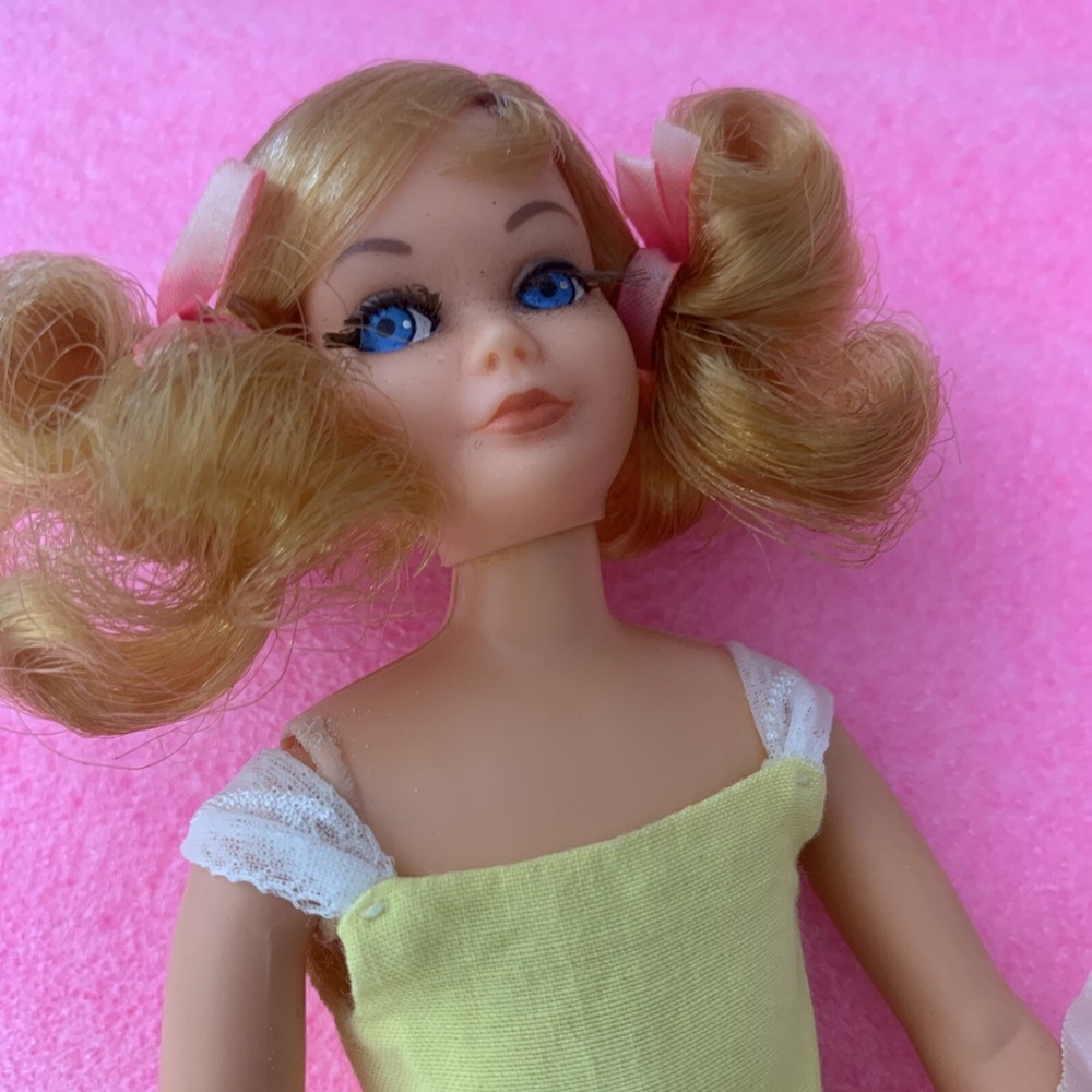 1969 Vintage NEW LIVING SKIPPER With Original ribbons 🎀 BARBIE'S Little Sister